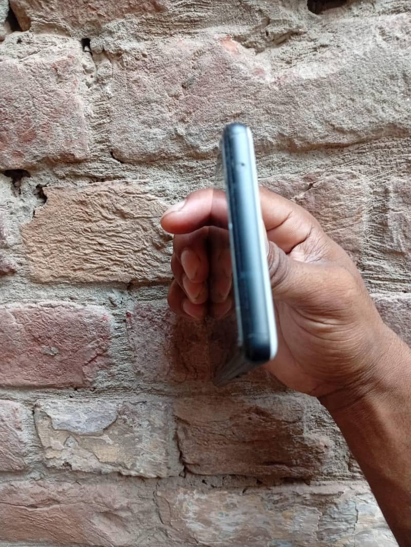 Google pixel 6A 2