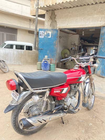 United 125 (2019 Model)