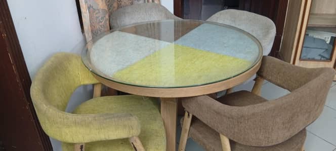 Dining Set With Four Chairs