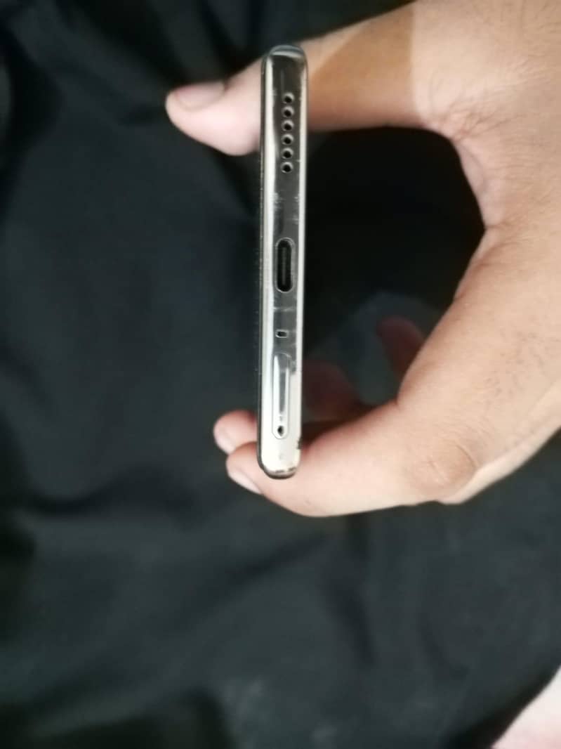 Camon 40 pro 0