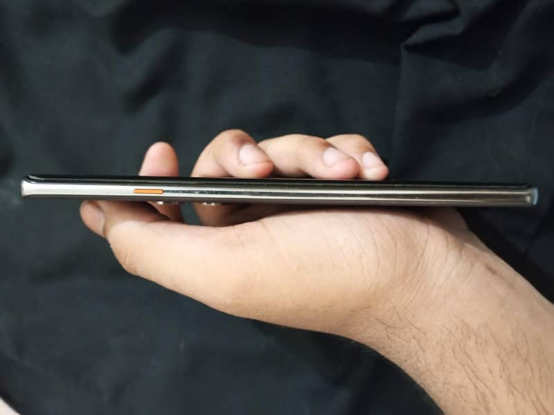 Camon 40 pro 2