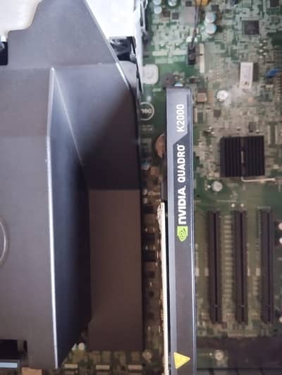 Dell Precision 5820 Model With Xeon w-2123 Processor