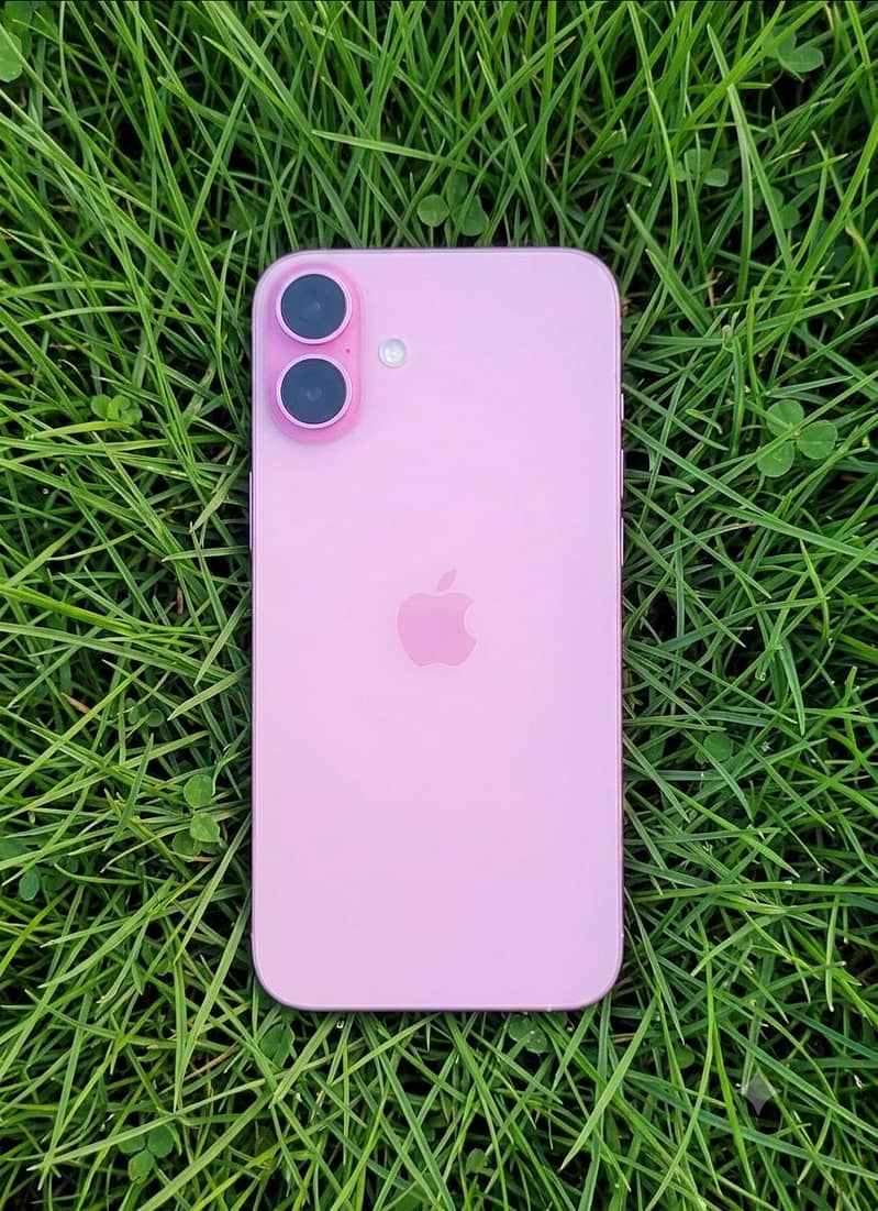 Apple iPhone 16 Plus 0