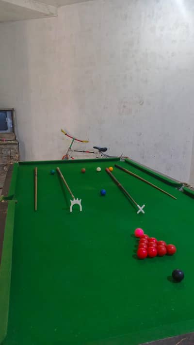 1* snooker 1* foos ball 1* video game urgent sale