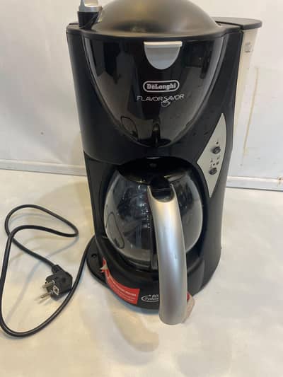 DeLonghi flavor saver 12- cup coffee maker -imported