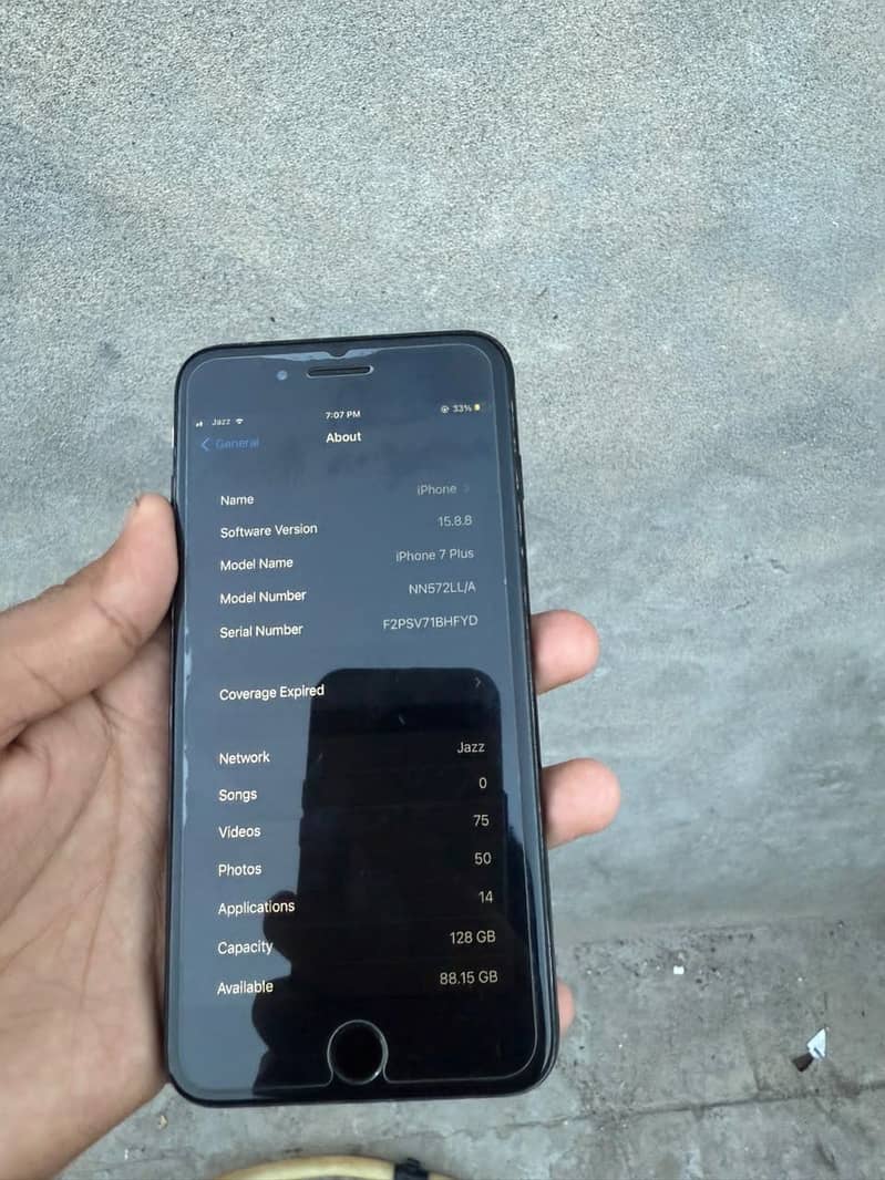 Apple iPhone 7 Plus 4