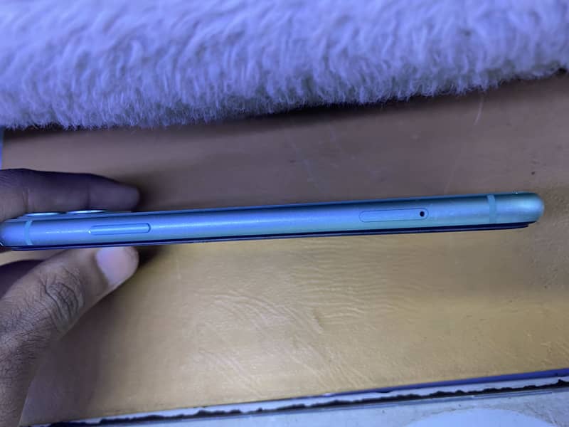 Apple iPhone 11 1