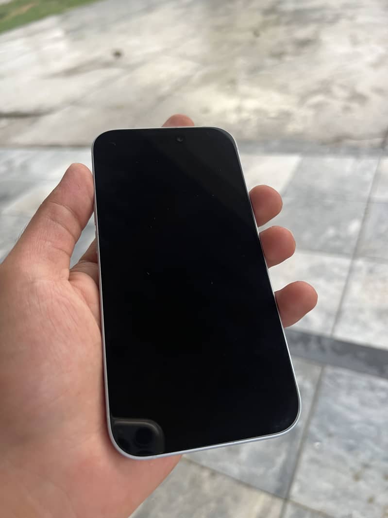 Apple iPhone 15 1