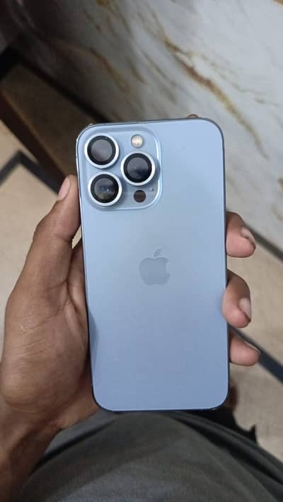 Apple iPhone 13 Pro
