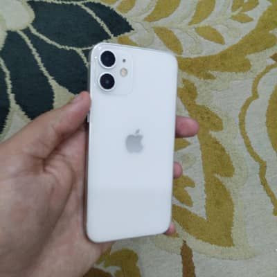 Apple iPhone 12 mini