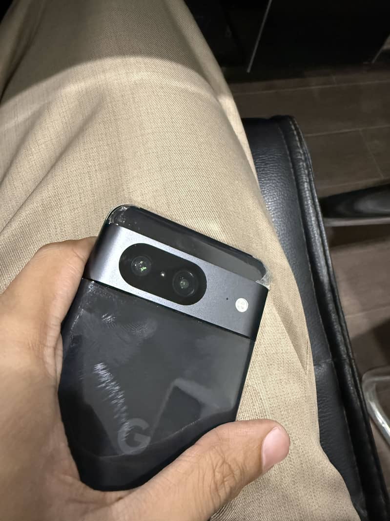 Google Pixel 8 1