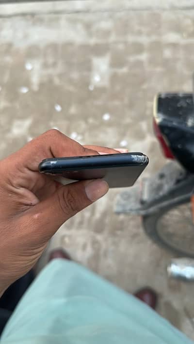 Apple iPhone SE