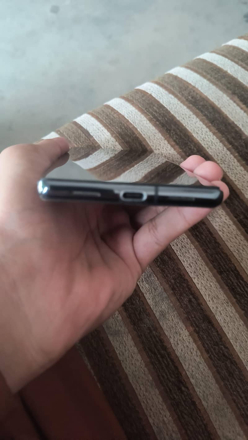 Google Pixel 7 Pro 2
