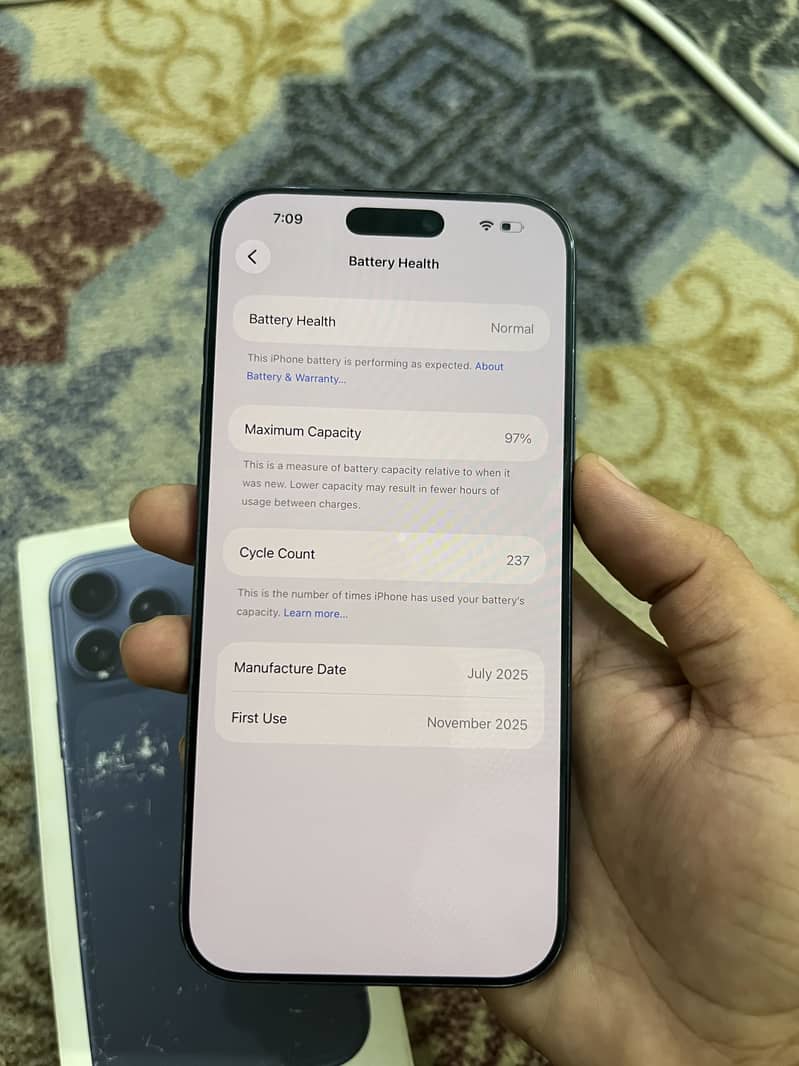 iPhone 17 Pro Max 3