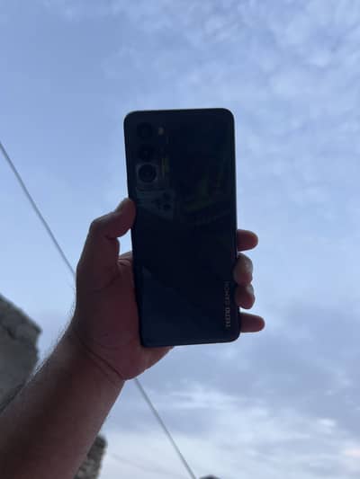 Tecno CAMON 18T 4/128.48mp back and front