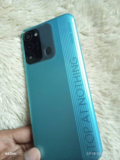 Tecno Spark 8C