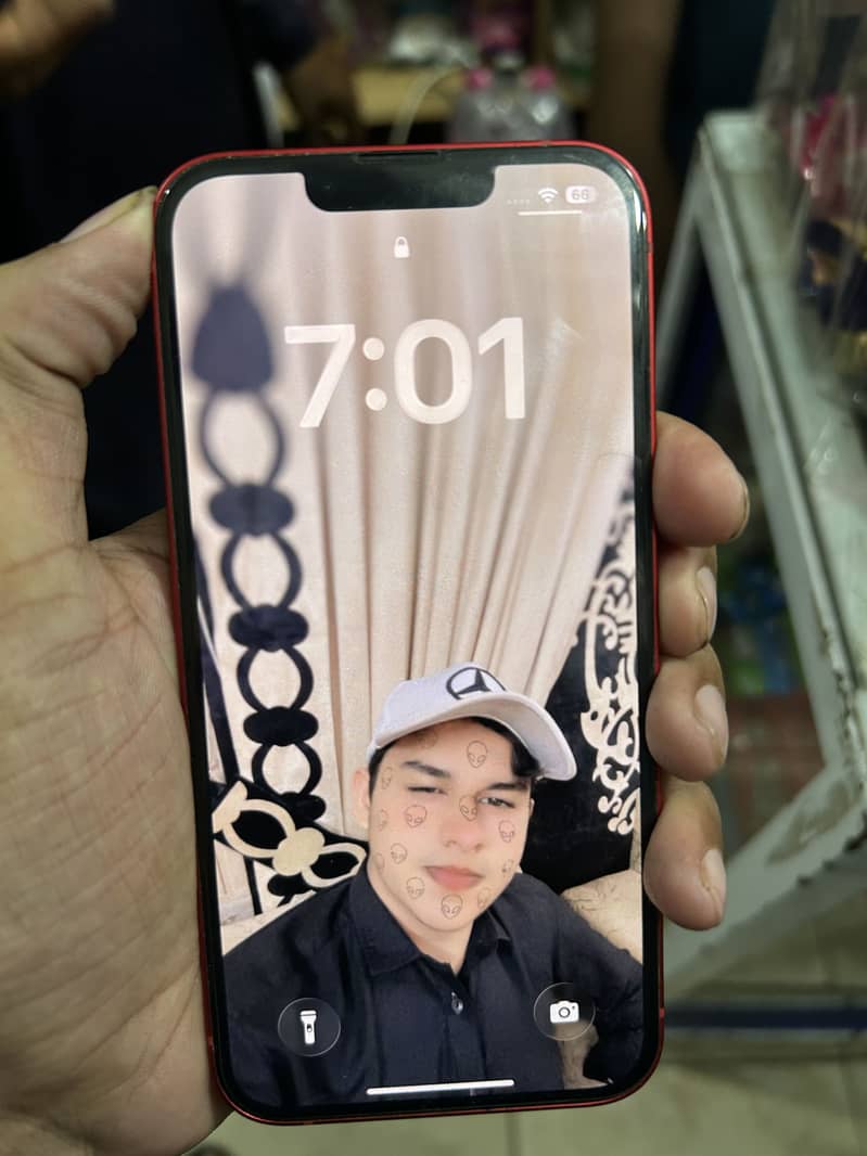 Iphone 13 4