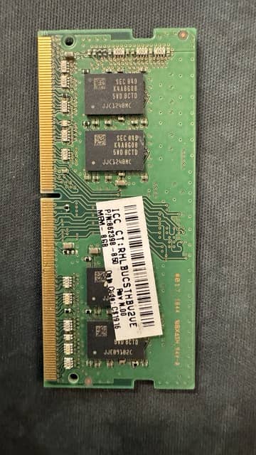 Samsung 8gb DDR4 2666mhz laptop RAM