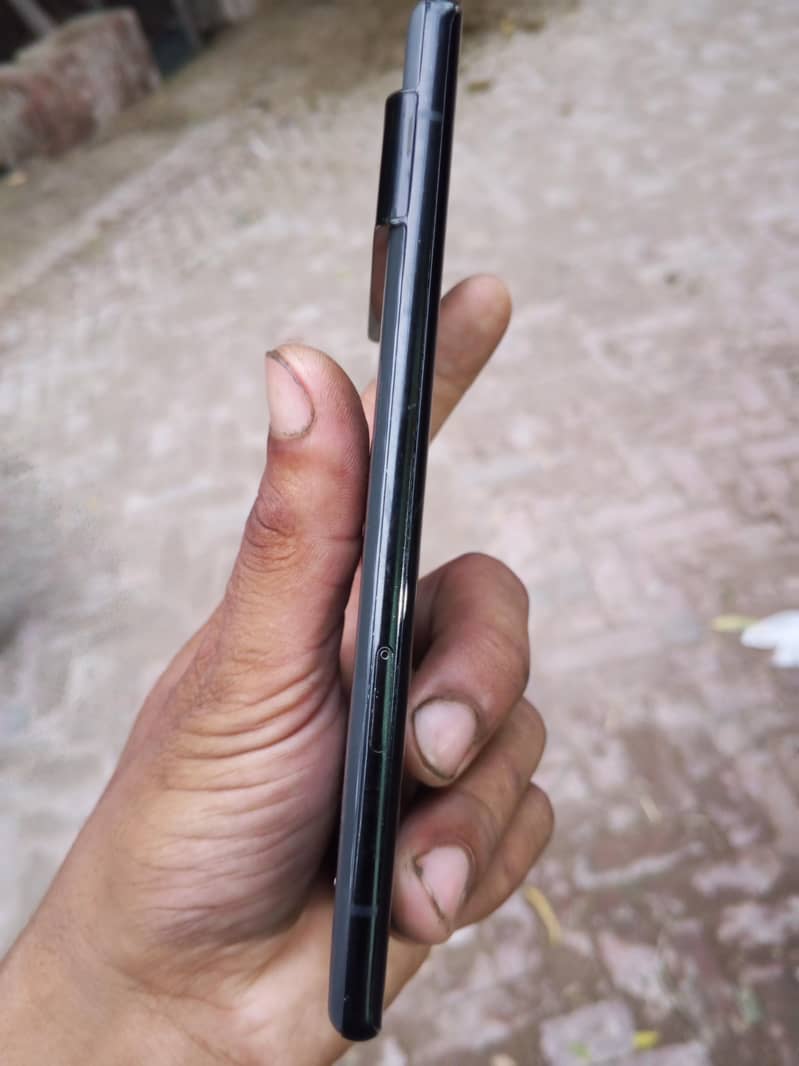 Google Pixel 6 Pro 2