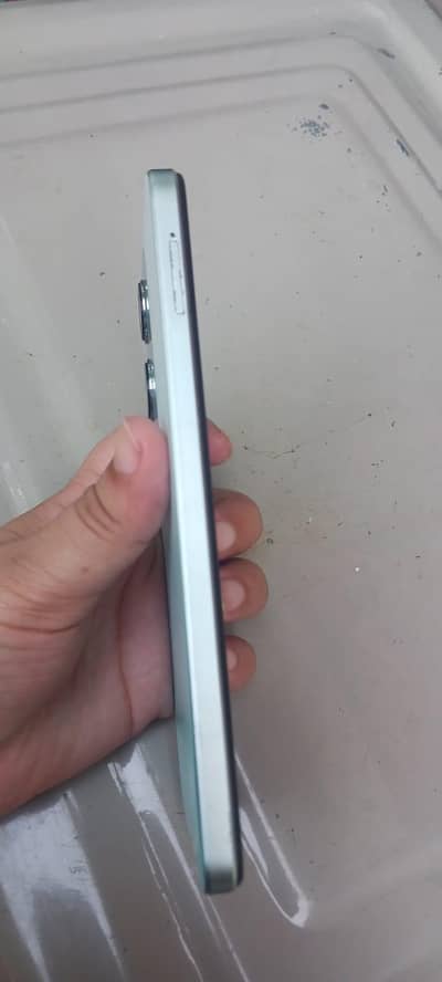Vivo Y18