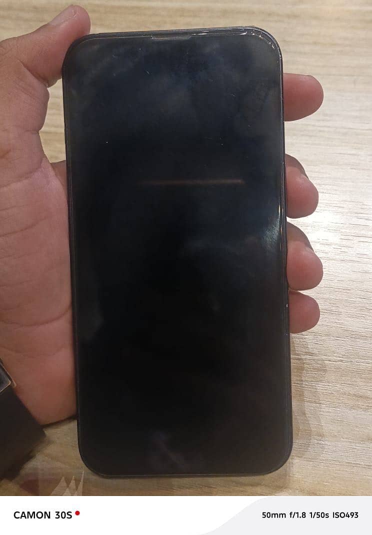 Apple iPhone 13 1