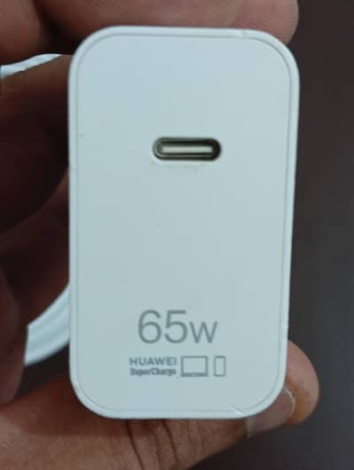 Huawei 65W USB-C Super Fast Charger with Type C Cable (03104261947)