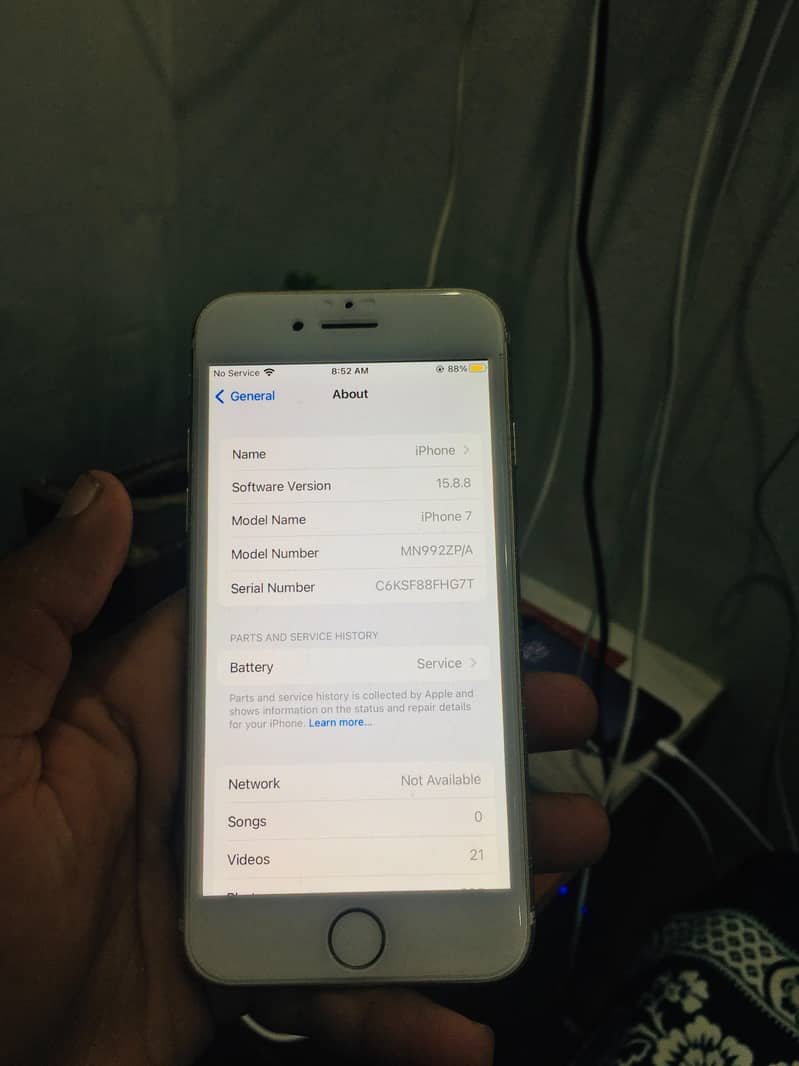 Apple iPhone 7 2