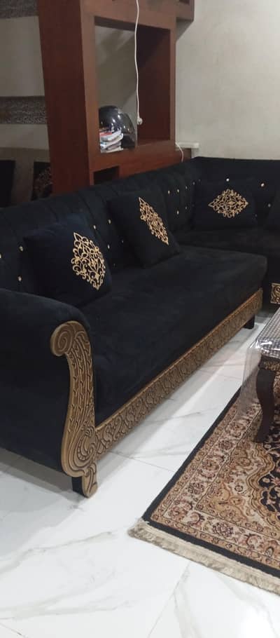 ​L-Shape Sofa Set in good Condition