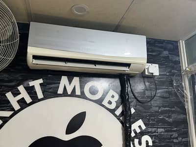 Haier non Inverter AC 1 tan