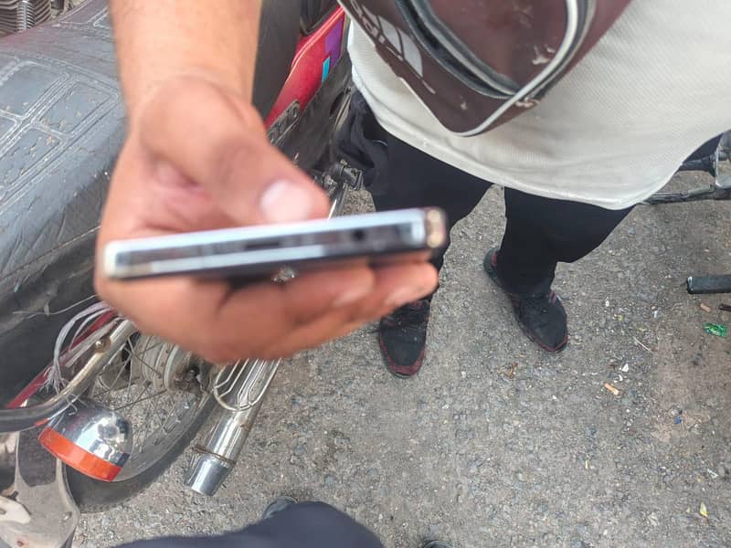 Tecno CAMON 30 2