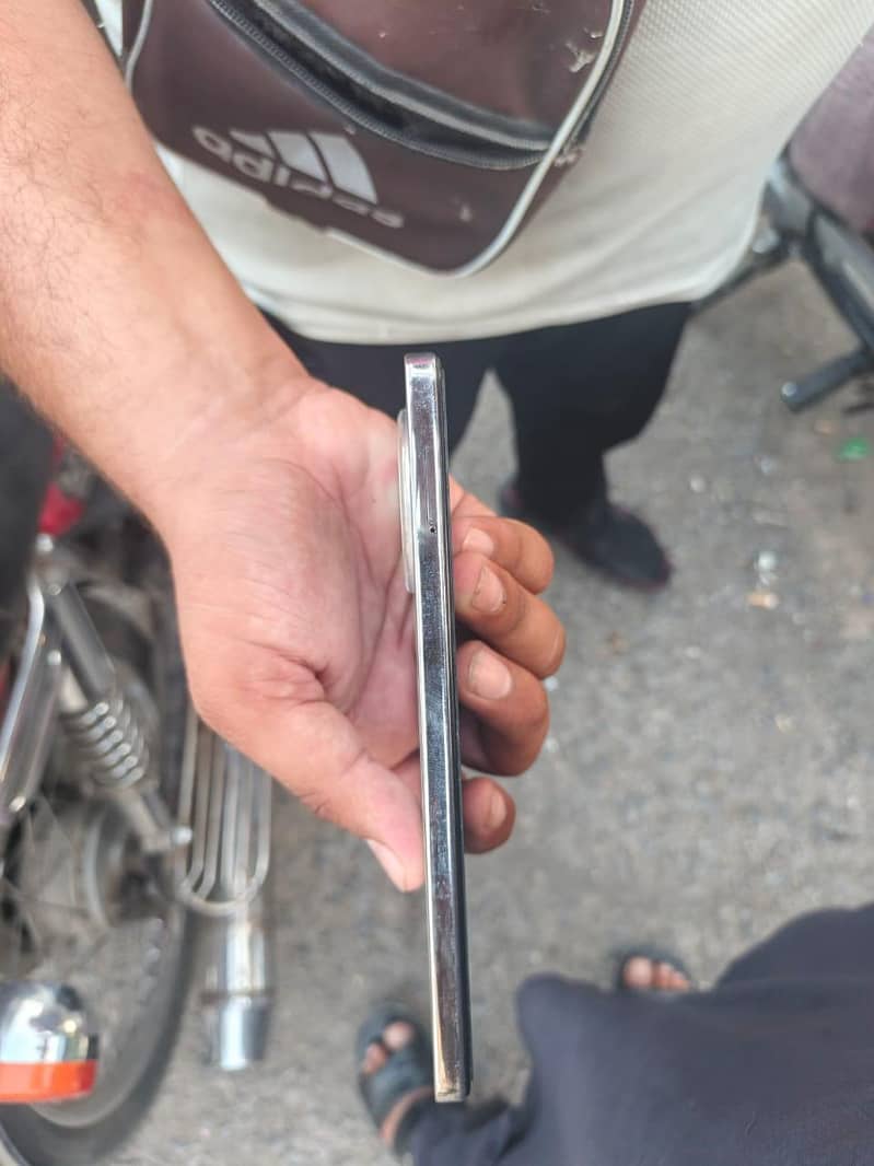 Tecno CAMON 30 3