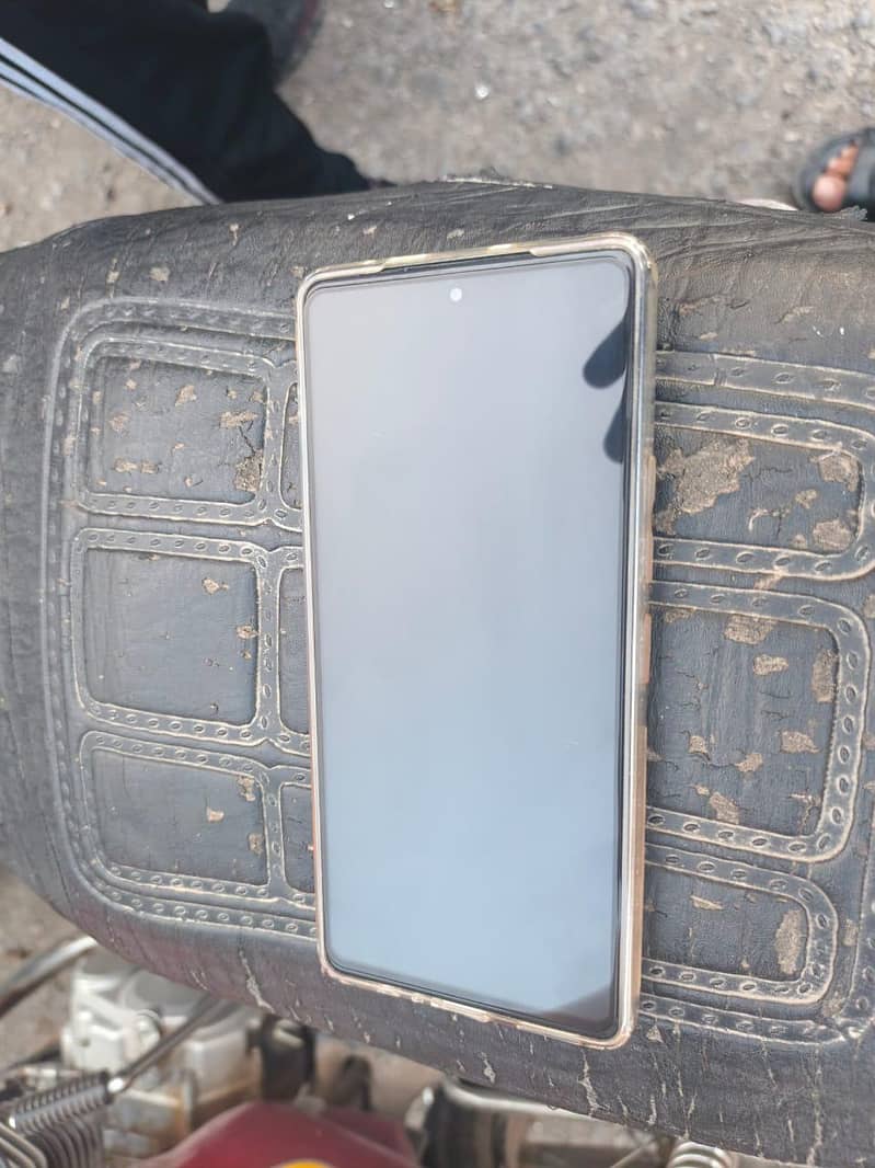 Tecno CAMON 30 4