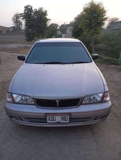 Nissan Sunny 2001