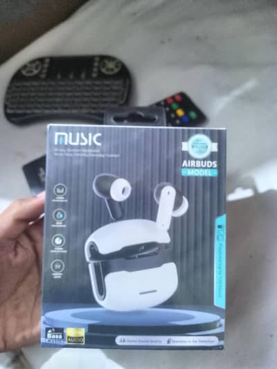 box pack airbuds available 