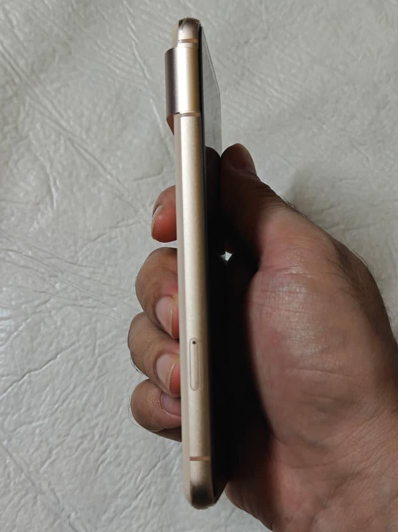 Google Pixel 8 6