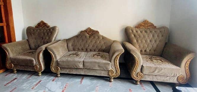 sofa for sell 2