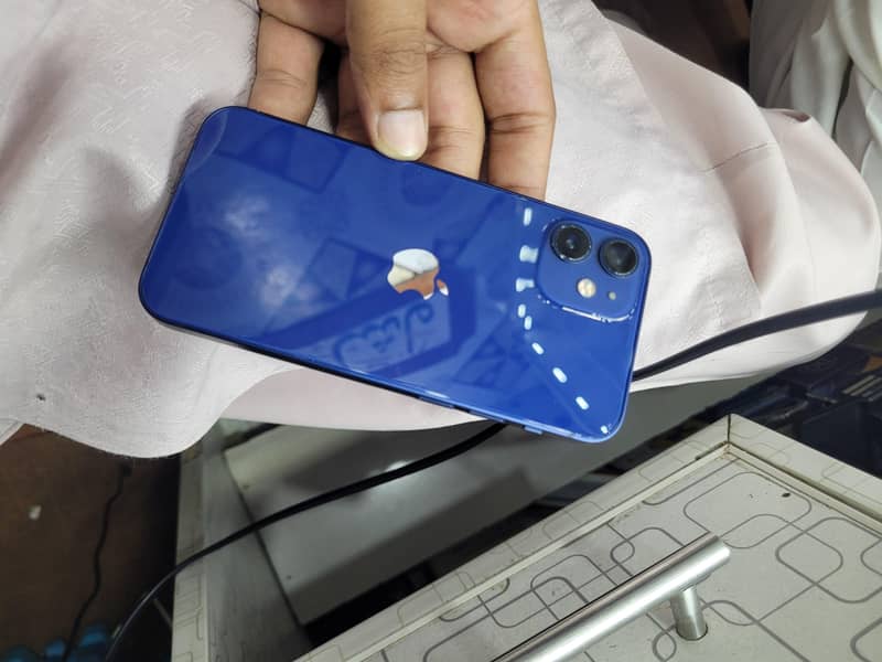 iphone 12mini 8