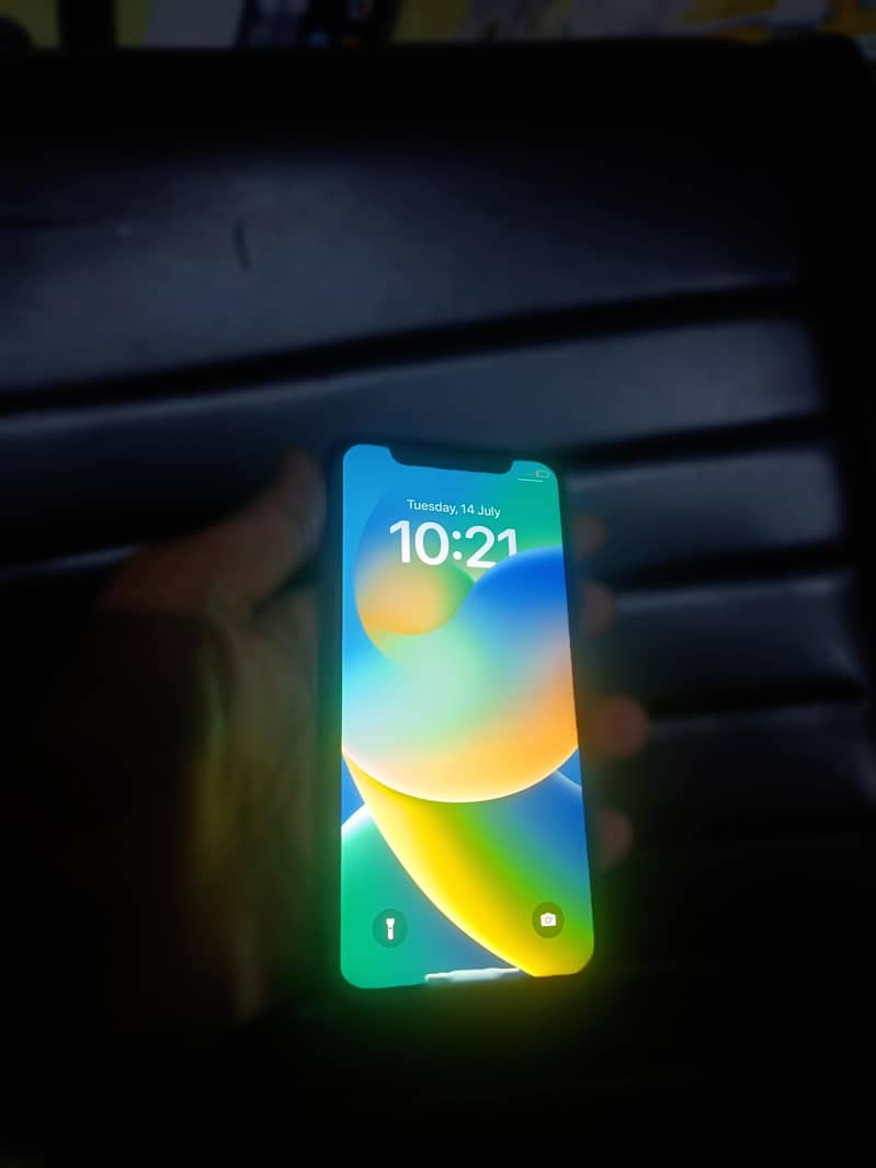Apple iPhone X 0