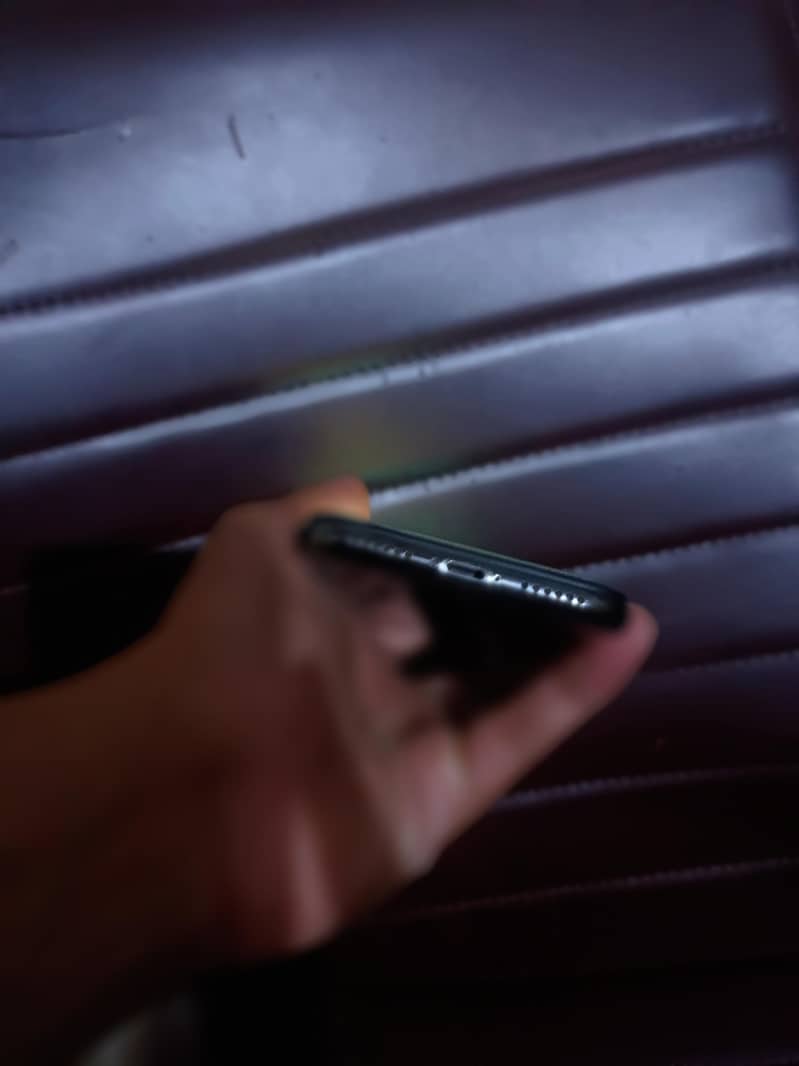 Apple iPhone X 2