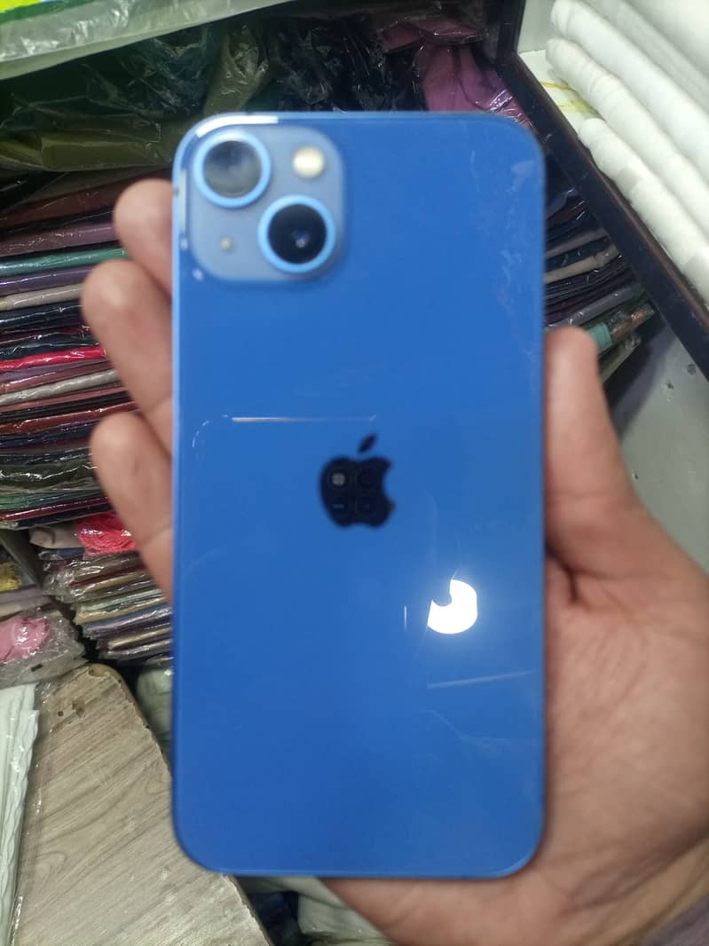 Apple iPhone 13 5