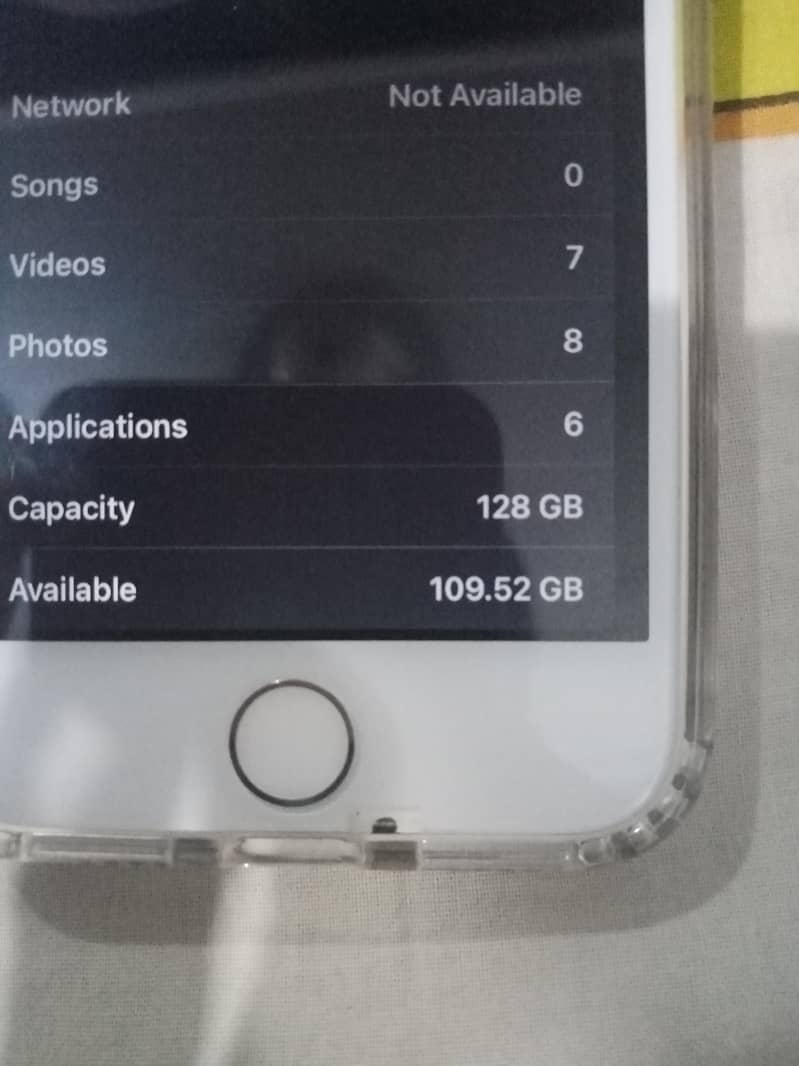Apple iPhone 7 2