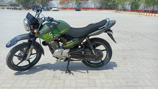 Yamaha ybr g  2023 model