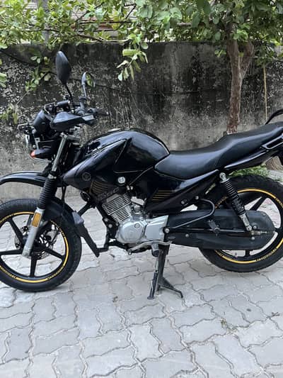 Yamaha YBR 125G 2025