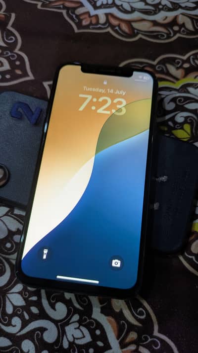 Apple iPhone XS