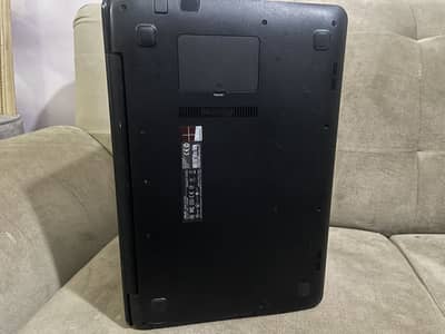 Asus X555L