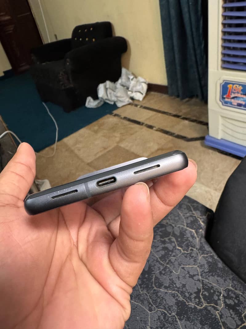 Google Pixel 7 5