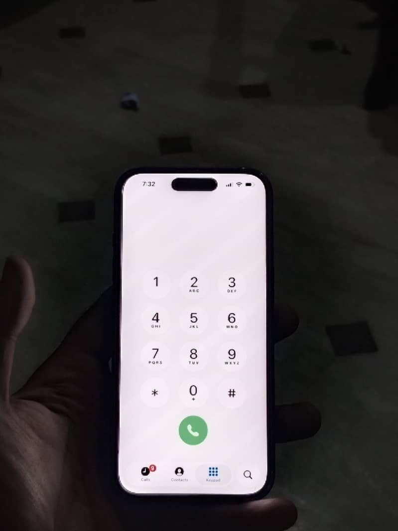 iPhone 15 6