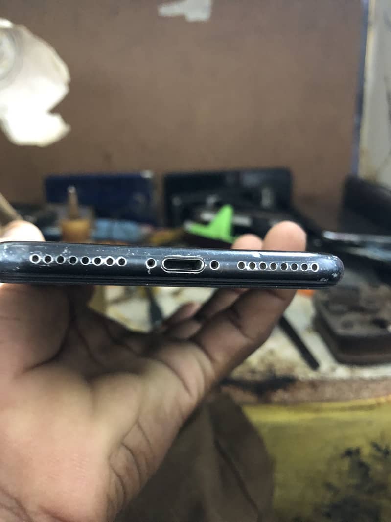 Apple iPhone 7 Plus 3
