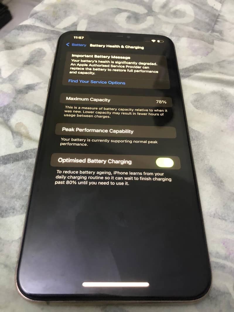 iPhone XS Max 3
