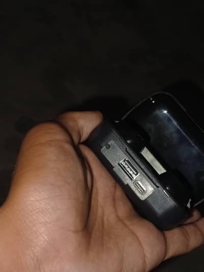 M10 air pods oringal